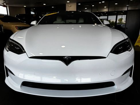 Used 2022 Tesla Model S Standard Range AWD/4WD image 8