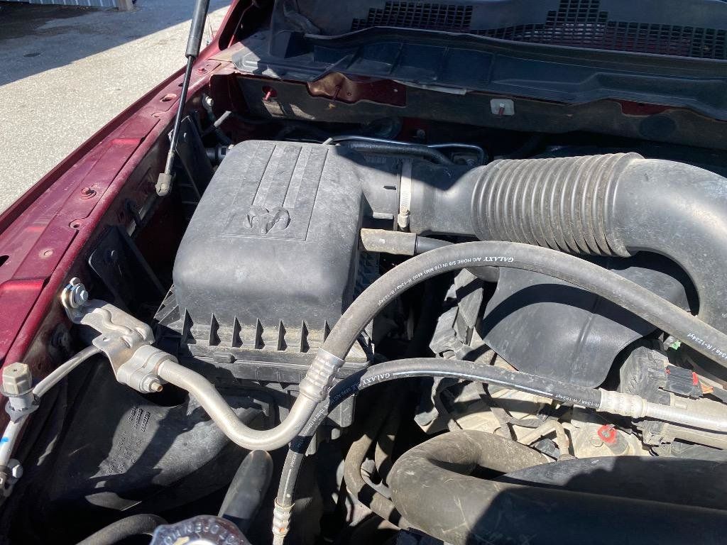 Used 2018 RAM 1500 Express w/ Express Value Package AWD/4WD image 25