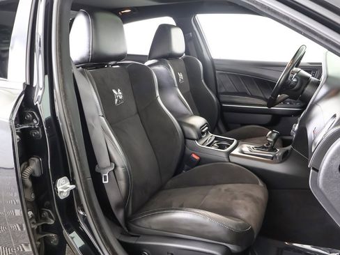 Used 2021 Dodge Charger Scat Pack w/ Dynamics Package image 32