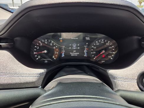 Used 2022 Jeep Compass Latitude FWD image 32
