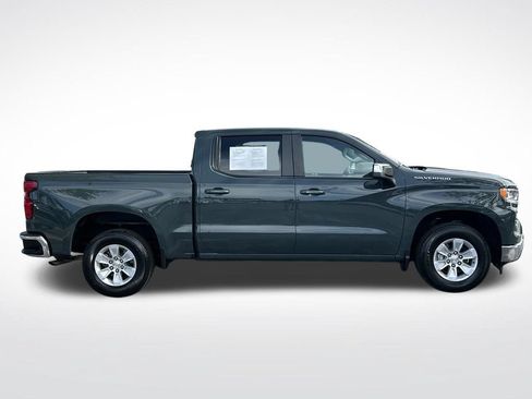 Used 2025 Chevrolet Silverado 1500 LT RWD image 4
