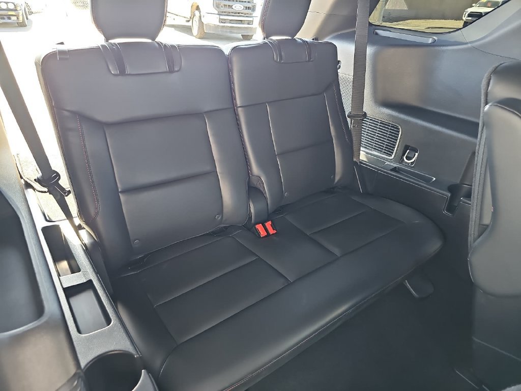 Used 2025 Ford Explorer ST w/ Sun And Sound Package AWD/4WD image 13