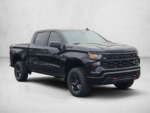 New 2026 Chevrolet Silverado 1500 Custom Trail Boss w/ LPO, Dark Essentials Package image 7