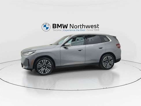 Used 2025 BMW X3 xDrive30i w/ Convenience Package image 10