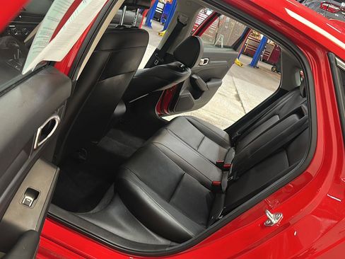 Used 2024 Honda Civic EX-L image 25