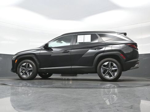 Certified 2025 Hyundai Tucson SEL AWD/4WD image 28