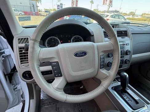 Used 2009 Ford Escape 4WD Hybrid image 50