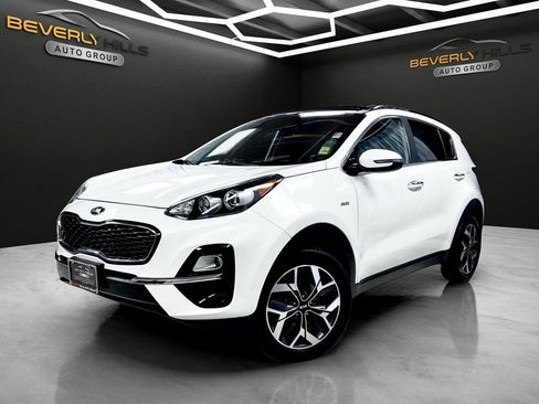 Used 2022 Kia Sportage EX AWD/4WD image 1