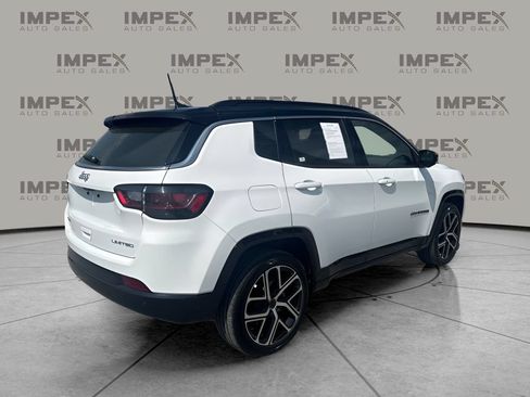 Used 2025 Jeep Compass Limited w/ Elite Group AWD/4WD image 9