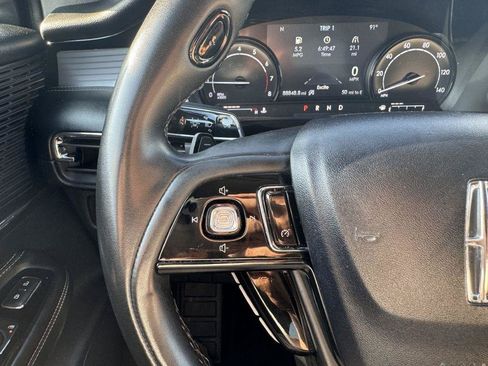 Used 2022 Lincoln Corsair FWD image 13