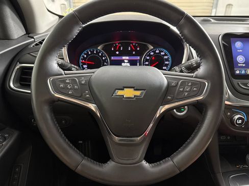 Used 2021 Chevrolet Equinox Premier FWD image 14