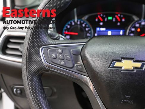 Used 2021 Chevrolet Equinox LT FWD image 14