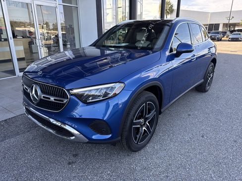 New 2026 Mercedes-Benz GLC 300 GLC 300 image 1