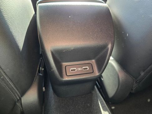 Used 2022 Honda Civic Sport Touring image 11