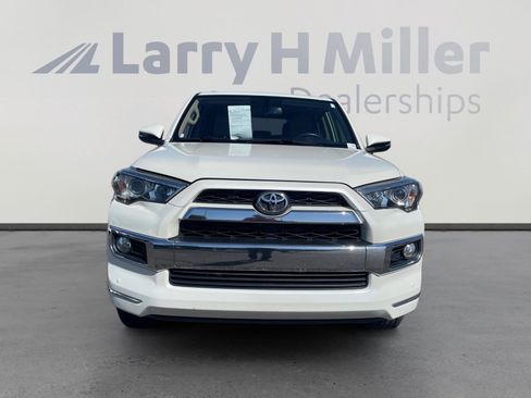 Used 2018 Toyota 4Runner Limited AWD/4WD image 8