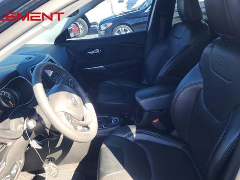 Used 2022 Jeep Cherokee Latitude Lux image 11