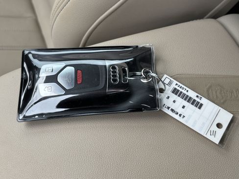 Used 2025 Audi Q5 2.0T Premium image 38