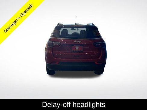 Used 2025 Jeep Compass Limited AWD/4WD image 17