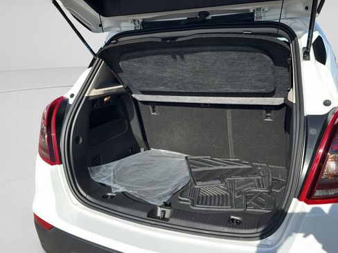 Used 2020 Buick Encore Preferred image 15