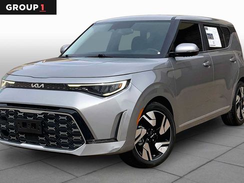 Used 2024 Kia Soul GT-Line w/ Option Group 020 FWD image 1