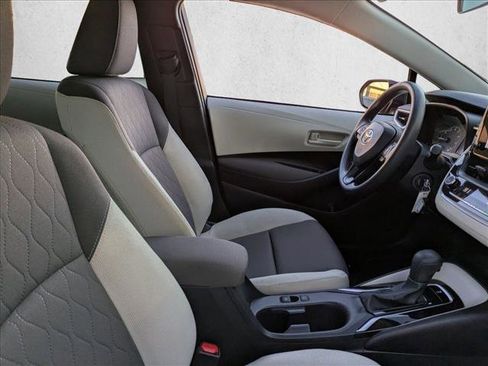 Certified 2023 Toyota Corolla LE image 19