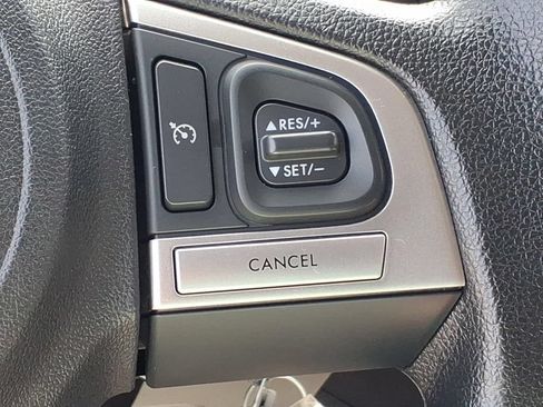 Used 2018 Subaru Forester 2.5i w/ Alloy Wheel Package AWD/4WD image 8