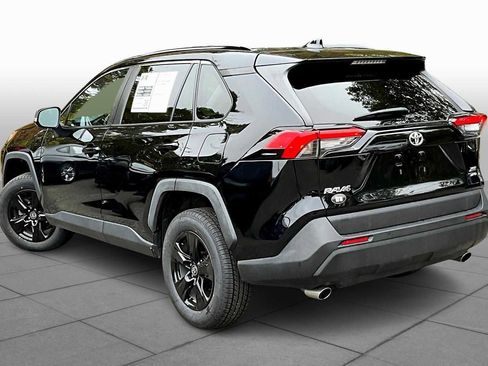 Certified 2022 Toyota RAV4 XLE image 11