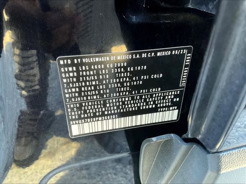 Used 2023 Volkswagen Taos S image 33