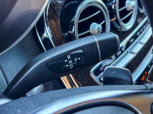 Used 2019 Mercedes-Benz GLC 300 image 18