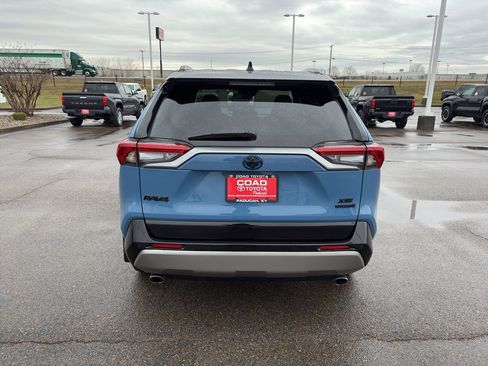 Used 2023 Toyota RAV4 XSE image 4