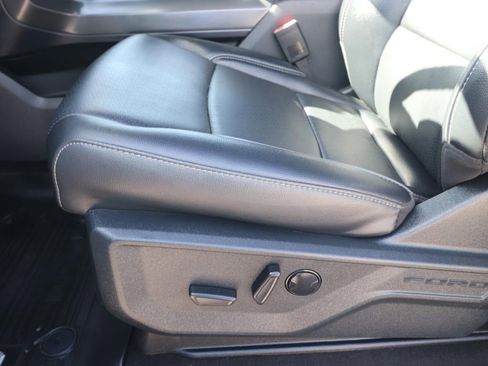 Used 2025 Ford F150 Lariat w/ Equipment Group 501A Mid image 18