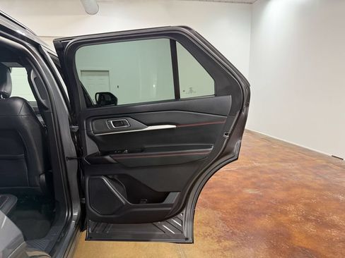 Used 2025 Ford Explorer ST-Line AWD/4WD image 62