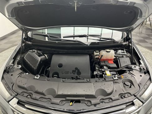 Certified 2023 Chevrolet Traverse LT image 29