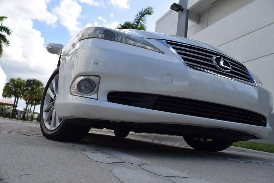 Used 2010 Lexus ES 350 FWD image 13