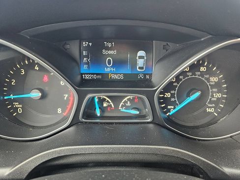 Used 2017 Ford Escape Titanium FWD image 25