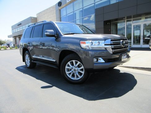 Used 2021 Toyota Land Cruiser AWD/4WD image 13