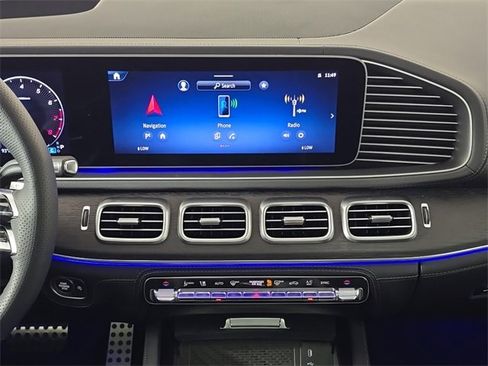 New 2026 Mercedes-Benz GLS 580 4MATIC image 20