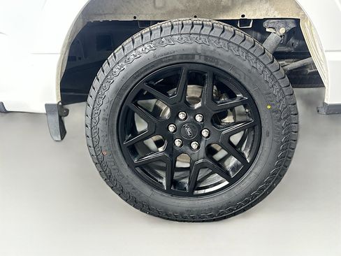 Used 2024 Ford F150 STX w/ STX Black Appearance Package RWD image 11