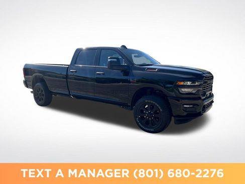 New 2026 RAM 3500 Big Horn AWD/4WD image 7
