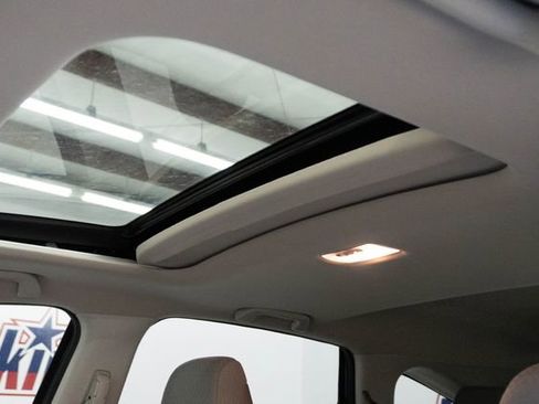 Used 2016 Honda CR-V EX image 4