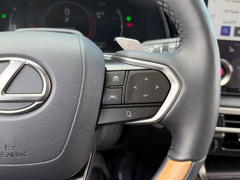 Used 2024 Lexus RX 350 AWD w/ Convenience Package image 19