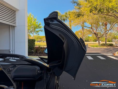 Used 2016 McLaren 675LT image 37