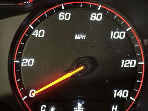 Used 2023 Chevrolet TrailBlazer RS w/ Convenience Package image 29