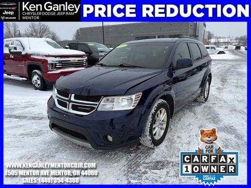 Used 2017 Dodge Journey SXT w/ Premium Group image 3