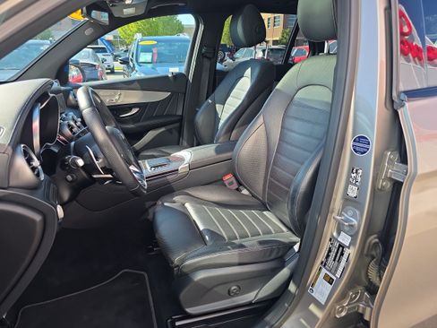 Used 2020 Mercedes-Benz GLC 43 AMG 4MATIC w/ Driver Assistance Package image 9