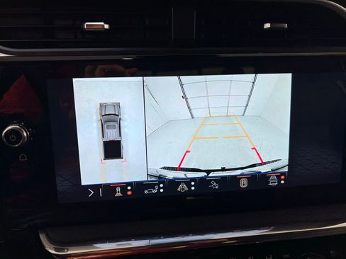 Used 2024 GMC Sierra 1500 Denali image 25