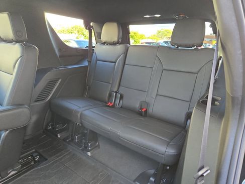 Used 2022 Chevrolet Tahoe Z71 image 22