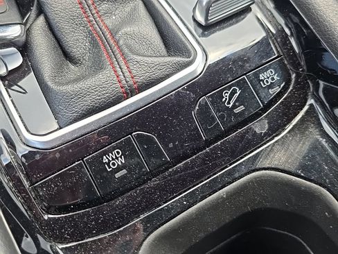 Used 2025 Jeep Compass Trailhawk AWD/4WD image 34