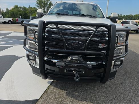 Used 2022 Ford F250 Lariat w/ Lariat Ultimate Package AWD/4WD image 6
