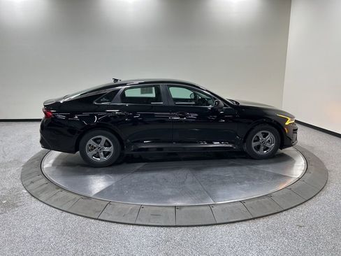 Used 2022 Kia K5 LXS image 5